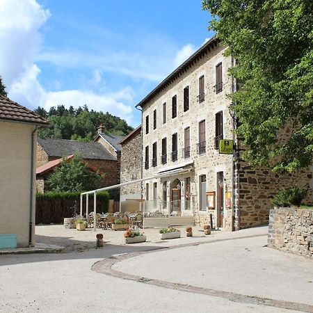 Logis Hotel Auberge De L'Allagnonette Saint-Poncy Экстерьер фото