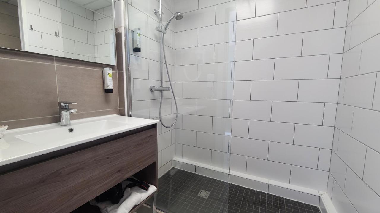 Logis Hotel Auberge De L'Allagnonette Saint-Poncy Экстерьер фото
