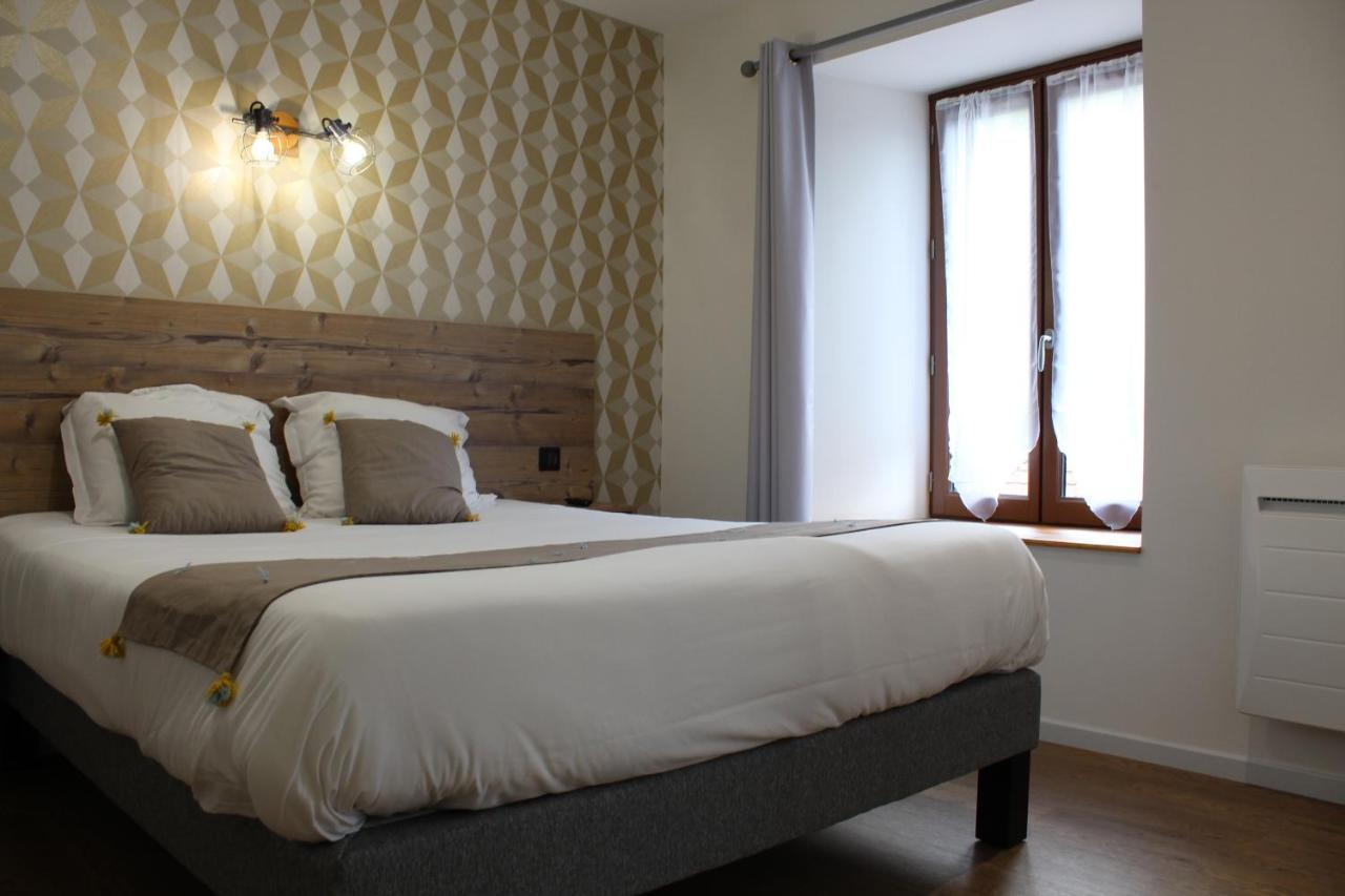 Logis Hotel Auberge De L'Allagnonette Saint-Poncy Экстерьер фото